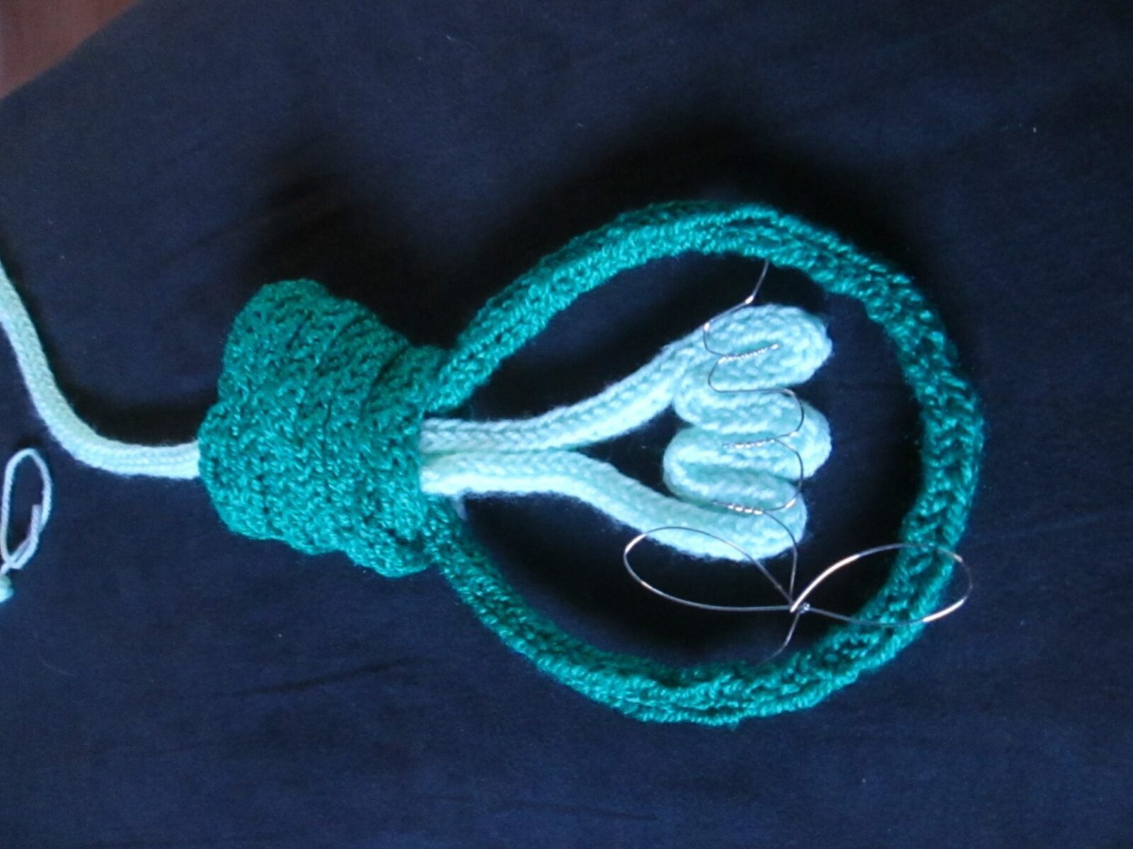 ampoule tricotin - final détail